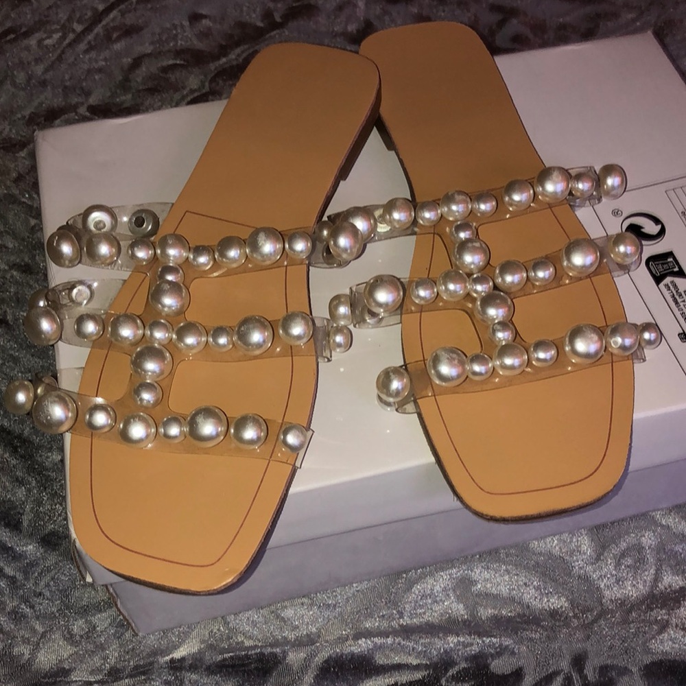 Beaded flat sandals